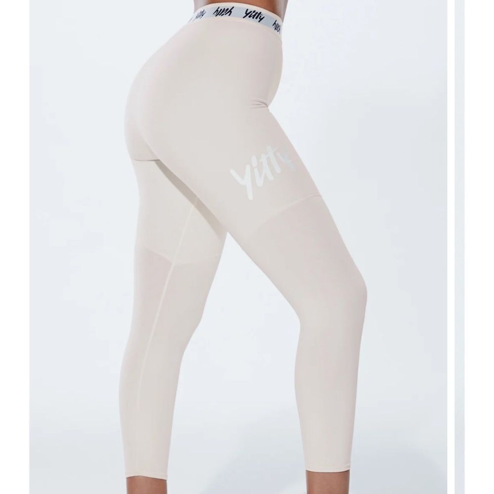 Yitty Major Label Shaping High Waist‎ Short Logo Lined Legging On My Ivories NWT